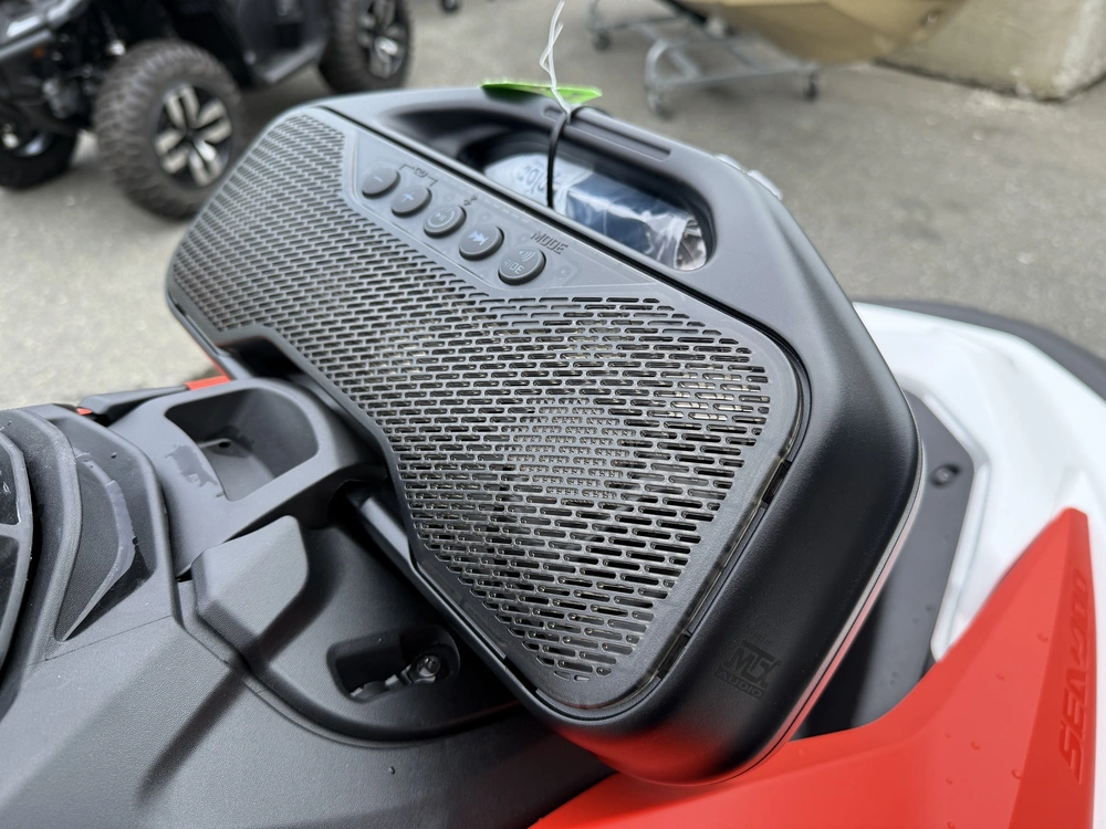 2026 Sea-doo Spark™ 3up Trixx-90 (sound System) alt