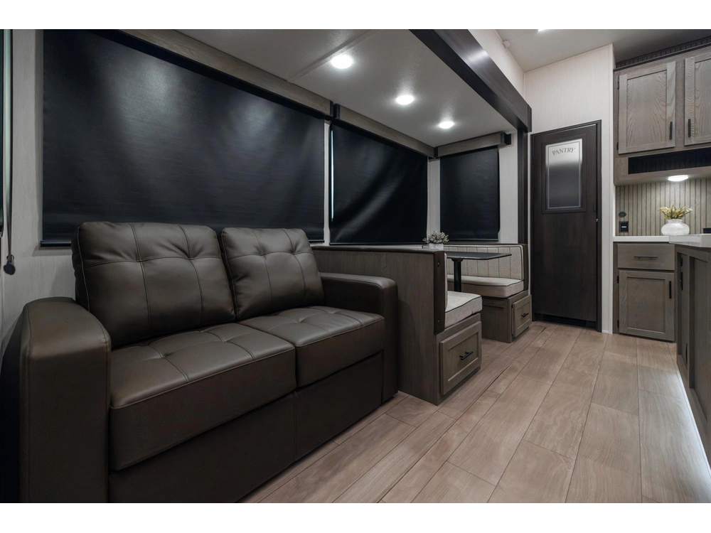 Arctic Wolf 3750 Suite 2026 alt