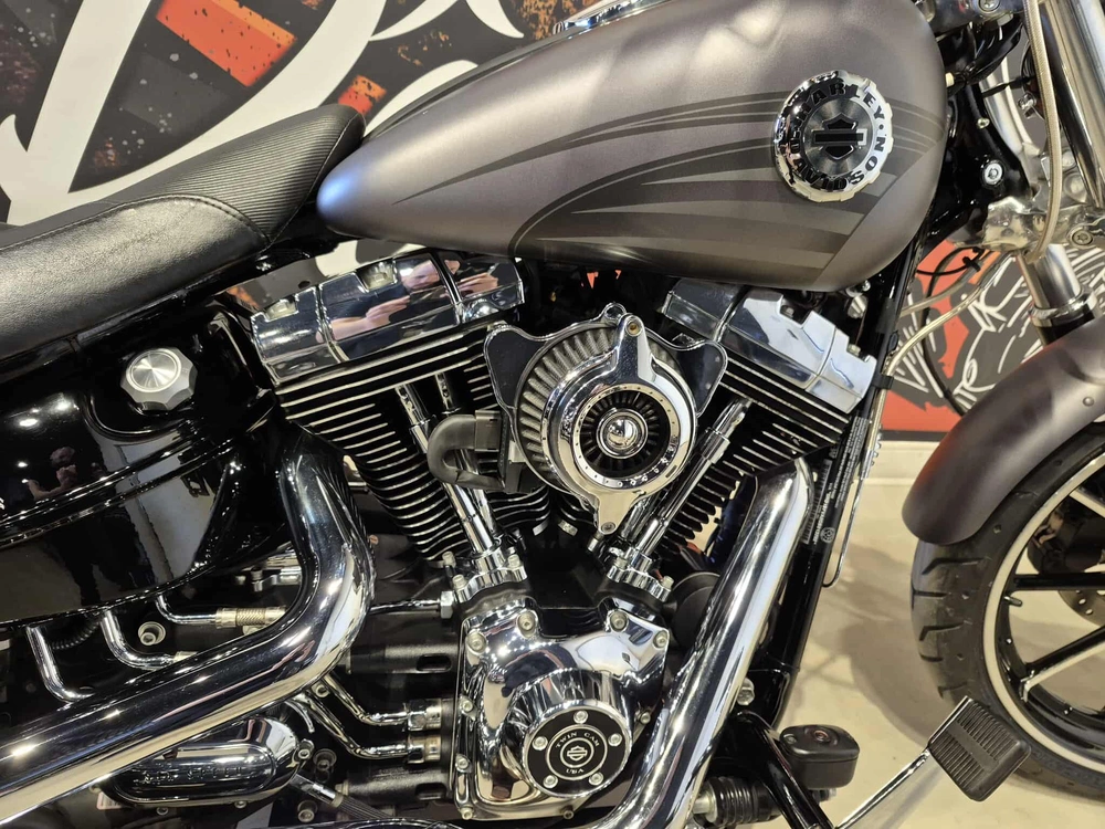 Harley-davidson Softail Breakout Fxsb 2016 alt