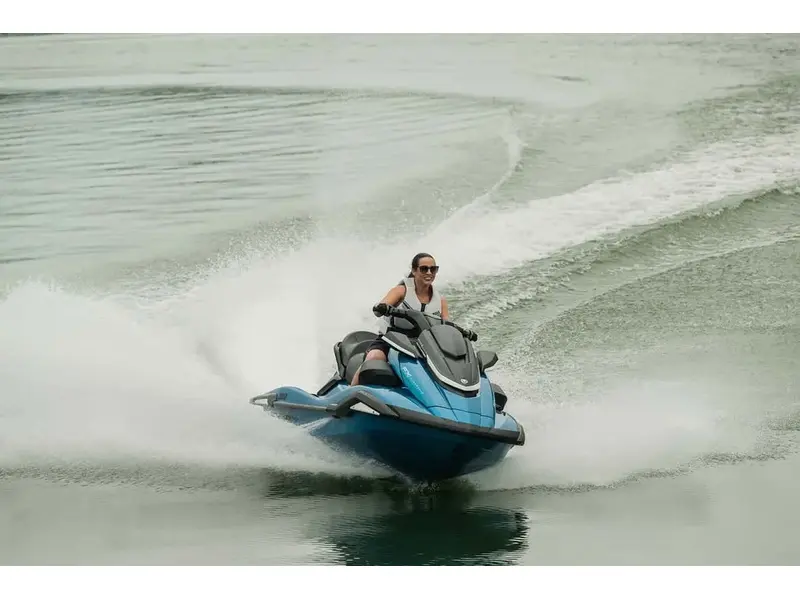2026 Yamaha FX Cruiser SVHO thumbnail 4