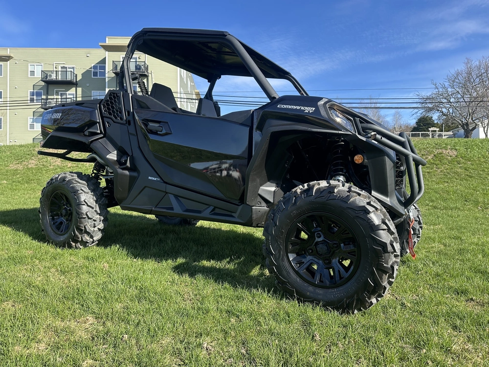 2026 Can-am Commander Xt 700 alt