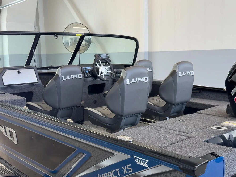 2025 Lund Boat Co 1775 Impact Xs Sport alt