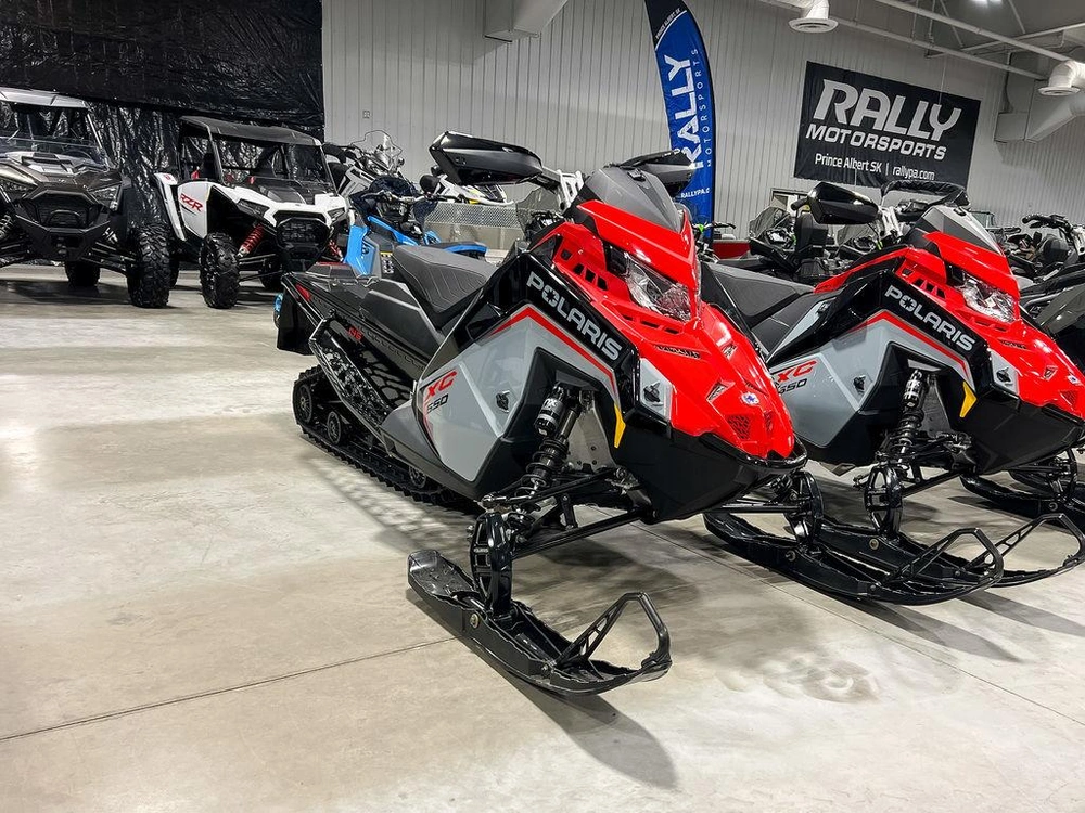 2025 Polaris 650 Switchback Xc 146 Storm Gray / Indy Red alt