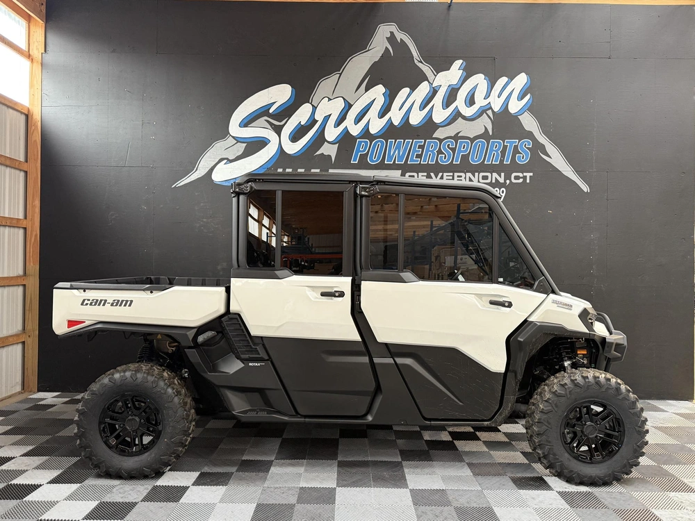 2026 Can-am Ssv Def Max Ltd 65 Hd11 Wh Hb 26 Limited Hd11 alt