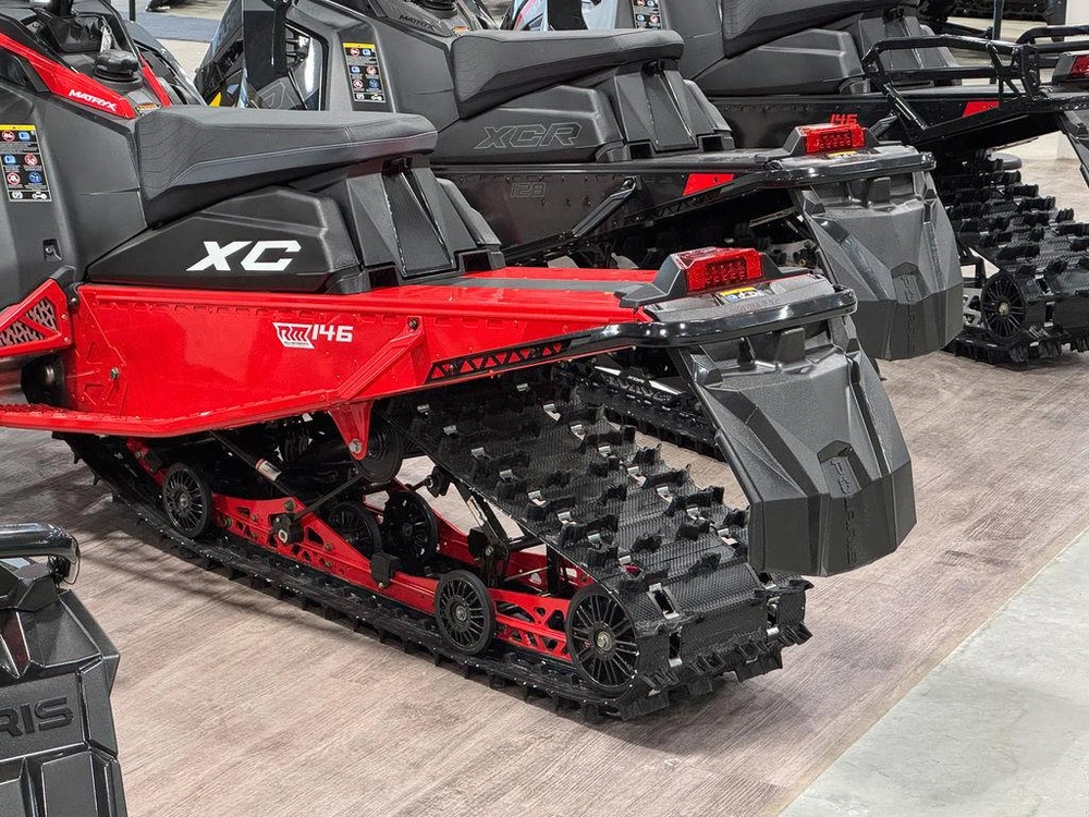 2024 Polaris 850 Switchback Xc 146 Indy Red alt