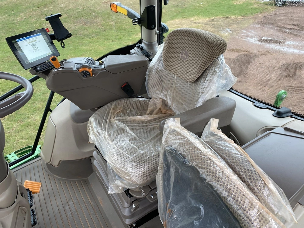 2024 John Deere 6r 175 alt