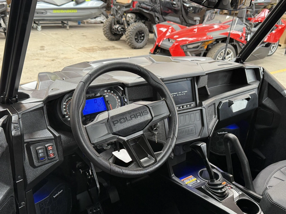 2026 Polaris General Xp 4 1000 Ultimate Super Graphite Ultimate alt