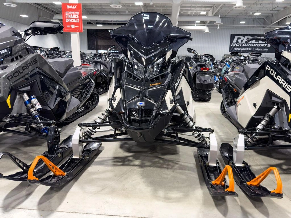 2025 Polaris 650 Indy Sp 137 Es alt