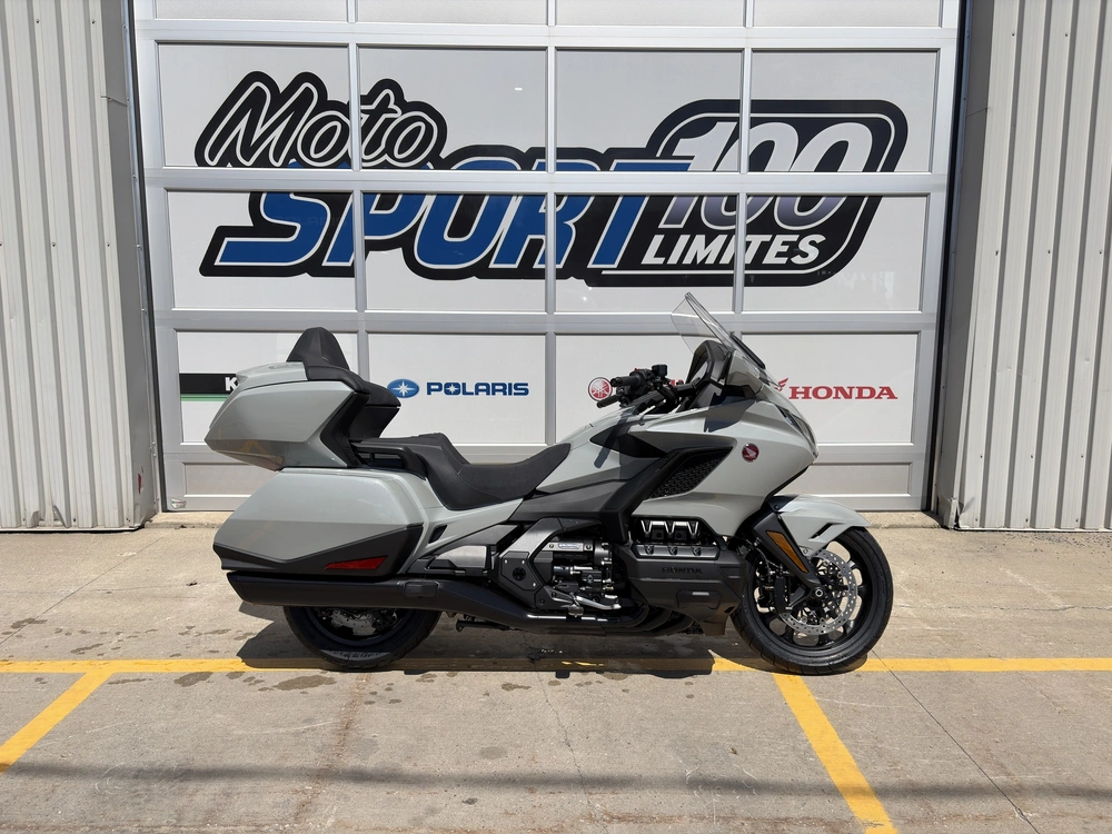 2026 Honda Gold Wing Tour Dct alt