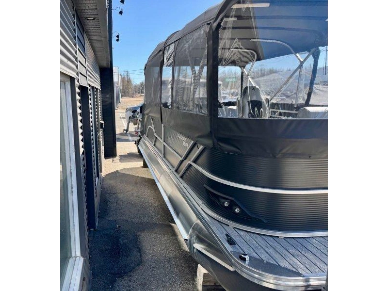 2026 Armada Drakkar 23 Swing Back alt