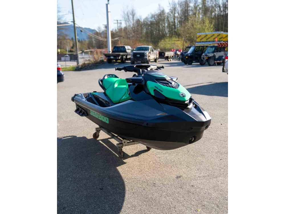 2026 Sea-doo Gti Se 170 - Black/green alt