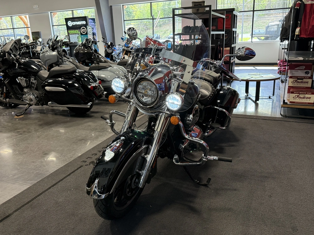 2025 Polaris Springfield, Heavy Metal/black Metallc, 49s Base alt