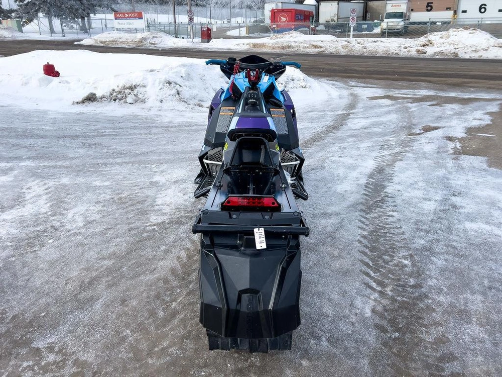 2021 Polaris 800 Khaos 155 alt