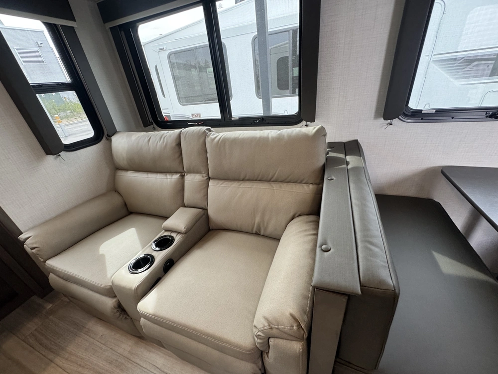 Keystone Rv Cougar Sport 2400re 2026 alt