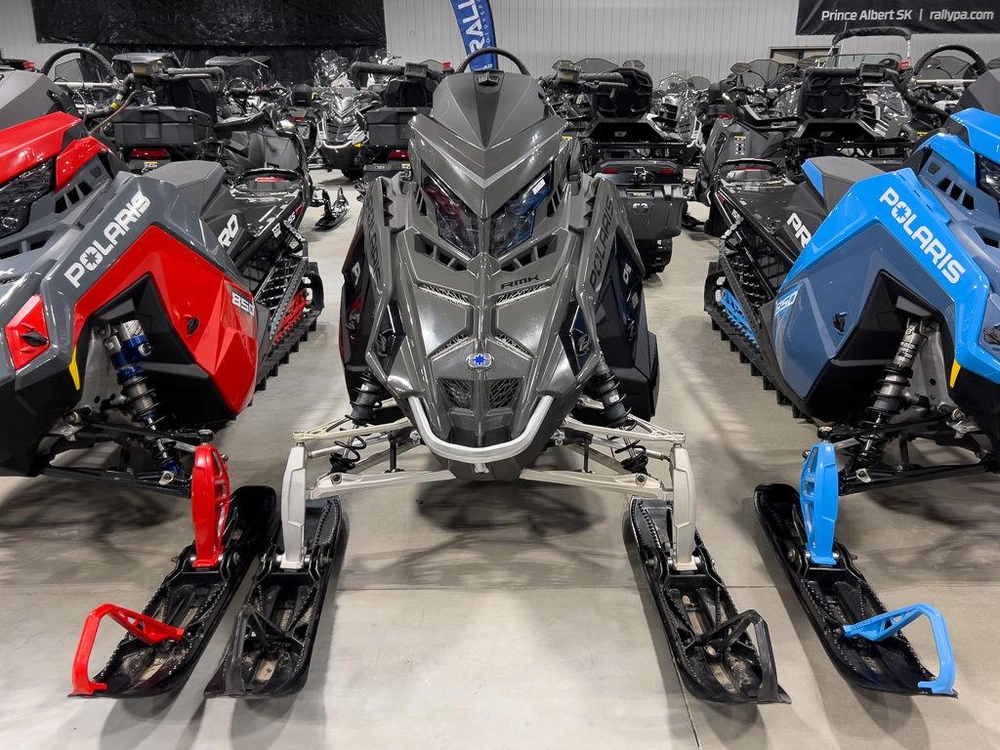 2024 Polaris 650 Pro Rmk 155 Gloss Black alt