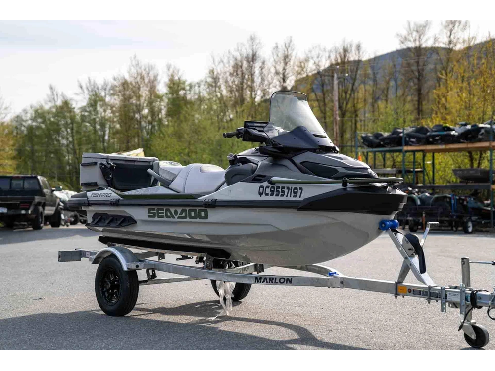 2025 Sea-doo Fishpro Apex 300 With Sound System alt