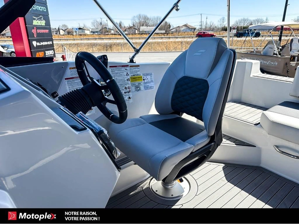 2026 Starcraft Svx 190 Ob 140hp Deck Boat Bateau Ponté alt
