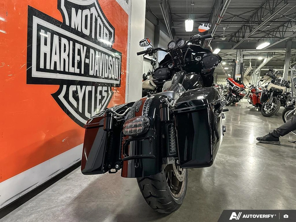 2023 Harley-davidson Road Glide St alt