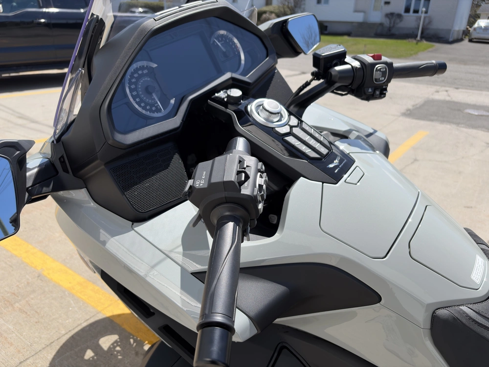 2026 Honda Gold Wing Tour Dct alt