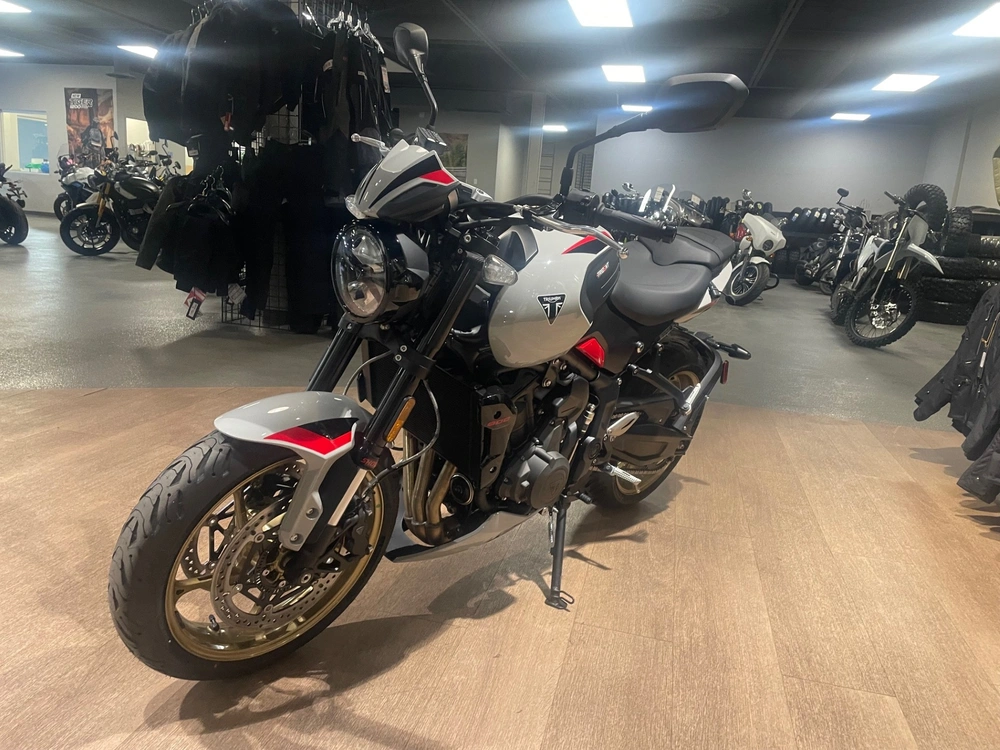 2026 Triumph Trident 800 - Ash Grey alt
