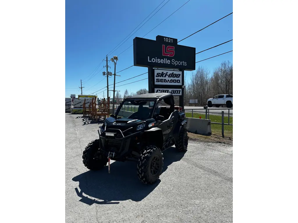 2023 BRP Commander XT 1000R