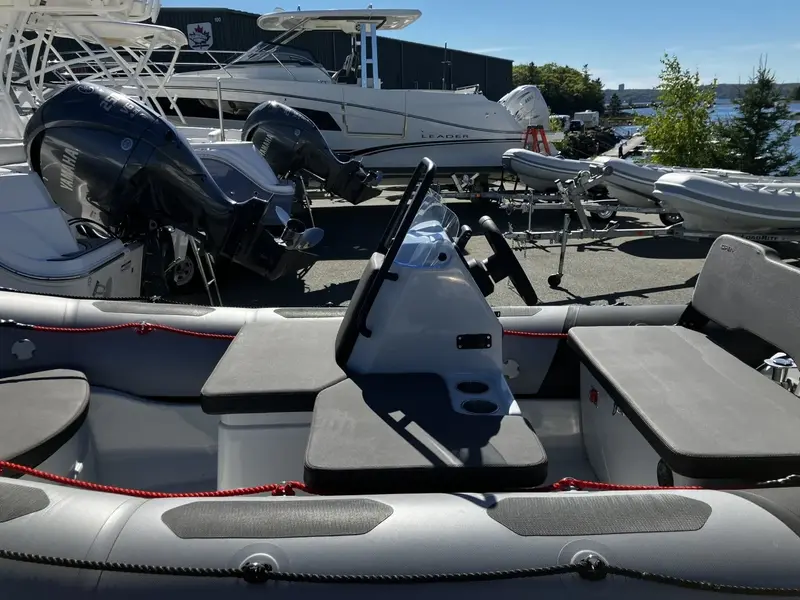 2023 Zodiac OPEN 4.2 thumbnail 8
