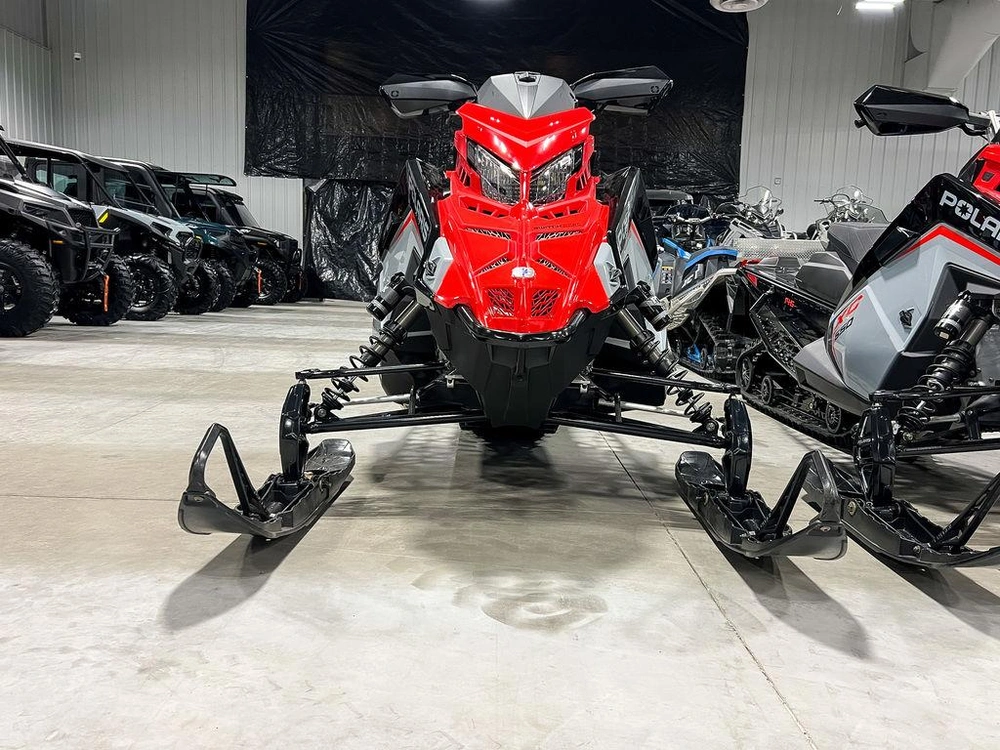 2025 Polaris 650 Switchback Xc 146 Storm Gray / Indy Red alt