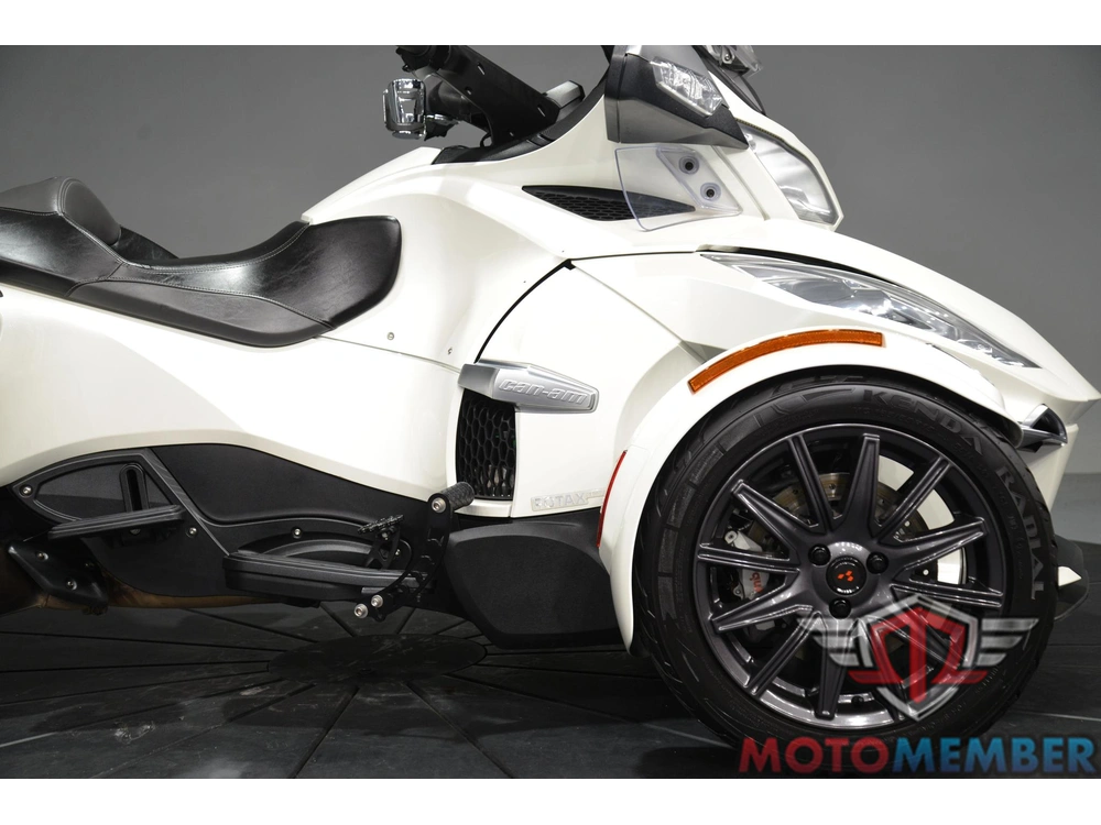 2014 Can-am Spyder Rt S alt