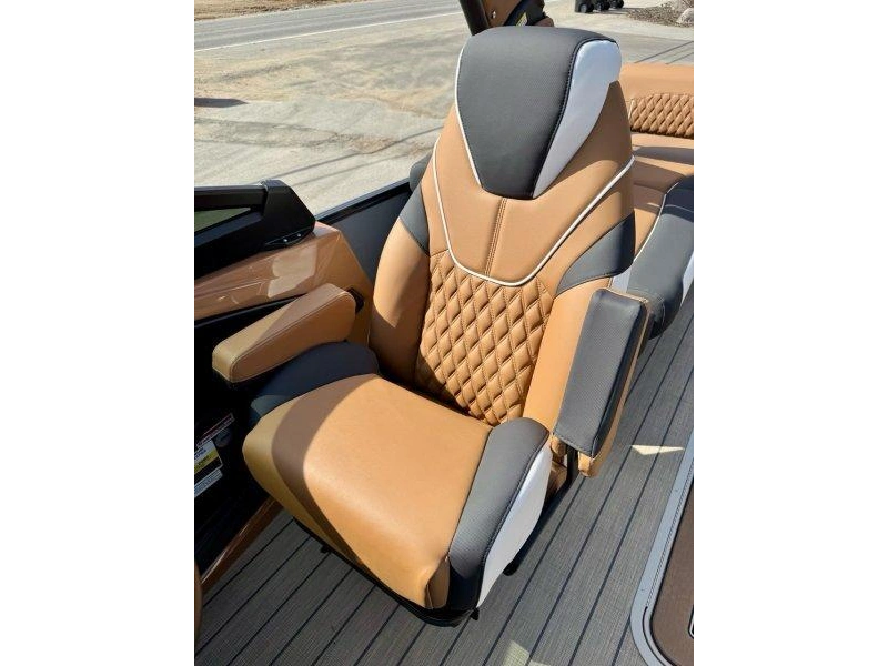 2026 Avalon Excalibur Ltd Qls 25 Pieds alt