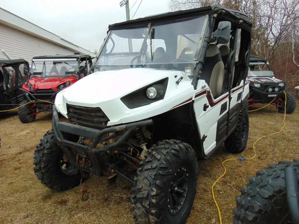 2013 Kawasaki TERYX 4