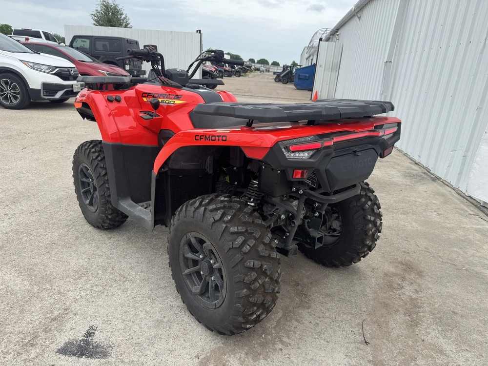 2026 Cfmoto Cforce 500 alt