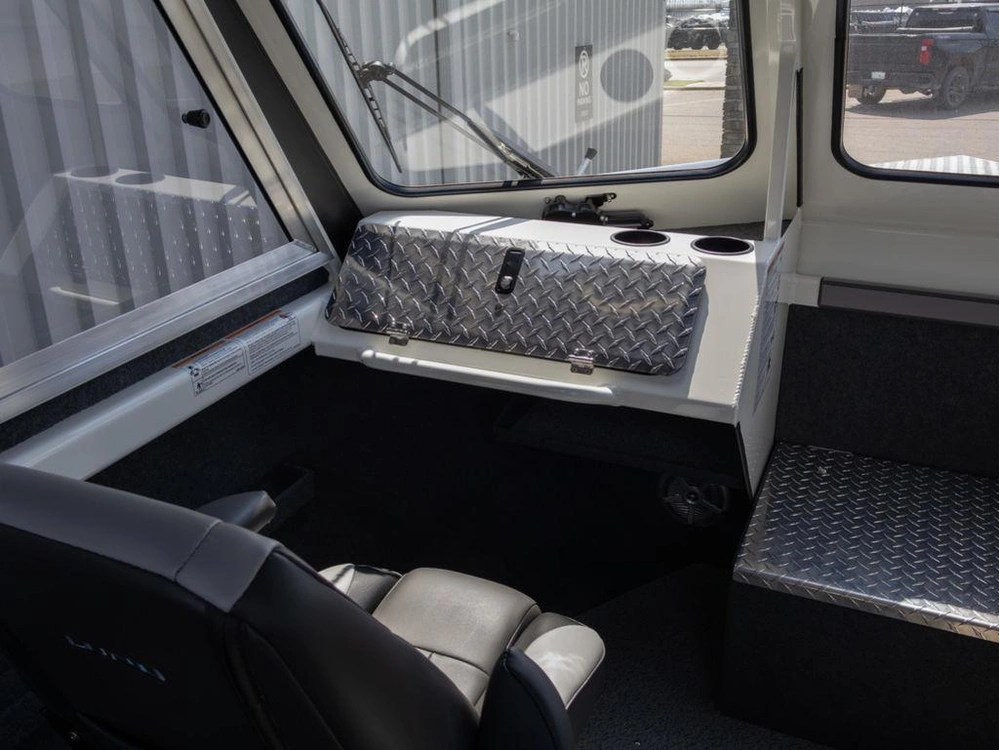 2026 Lund Boat Co 185 Hg alt