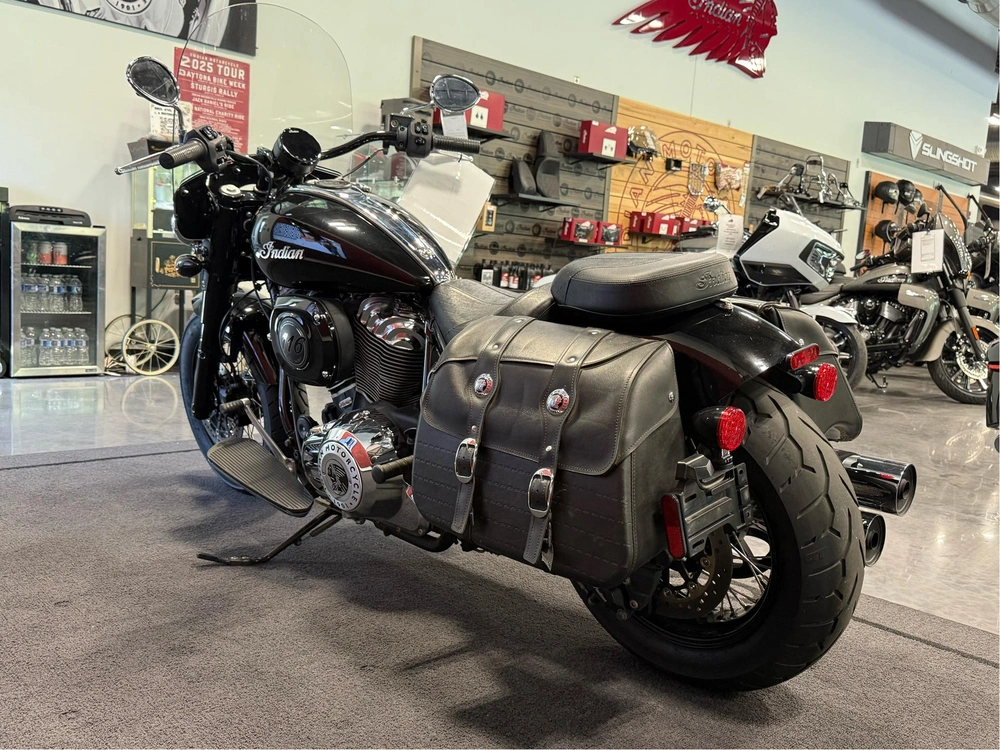 2022 Indian Motorcycle Super Chief Ltd Abs, Black Metallic, 49st Limited alt