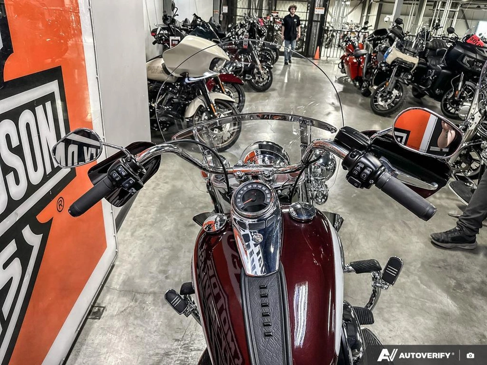 2021 Harley-davidson Heritage Classic 107 alt