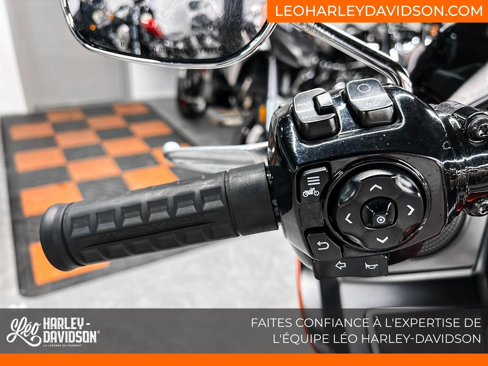 Harley-davidson Fltrx Road Glide 2024 alt