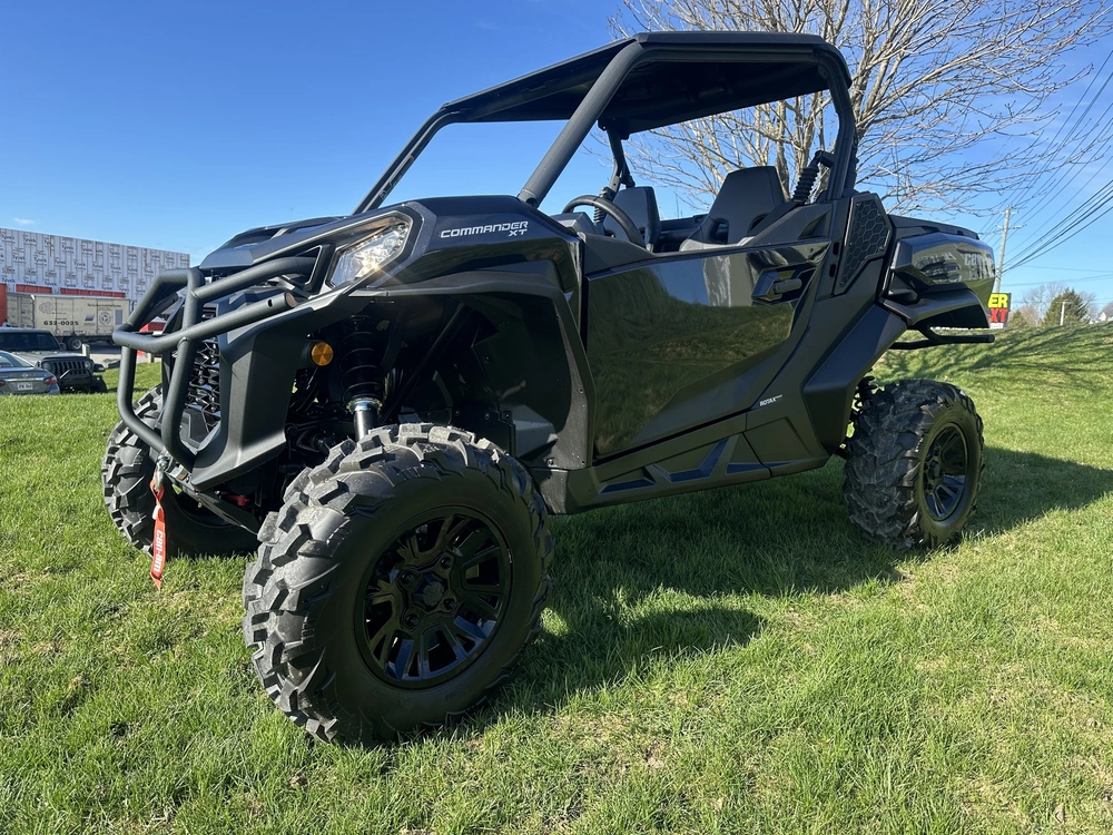 2026 Can-am Commander Xt 700 alt