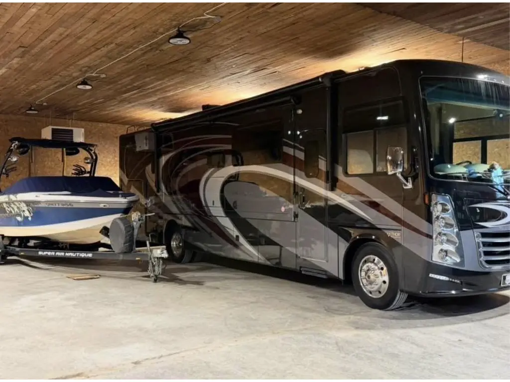 Thor Motor Coach challenger 2018