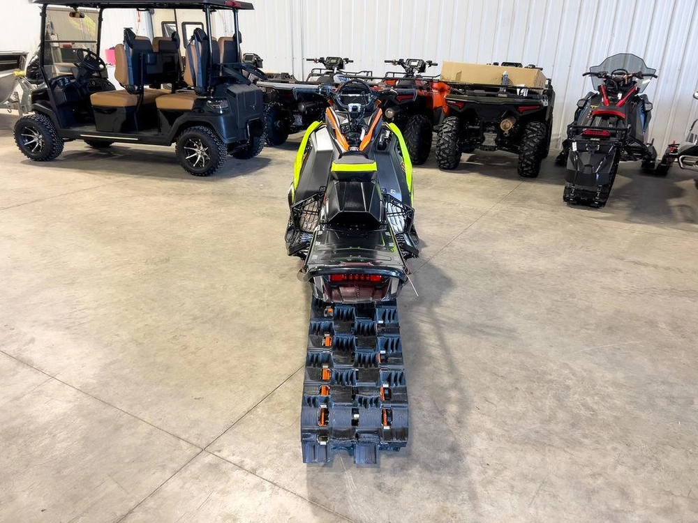 2023 Polaris Patriot Boost Pro Rmk Slash 165 165 2.75-inch alt