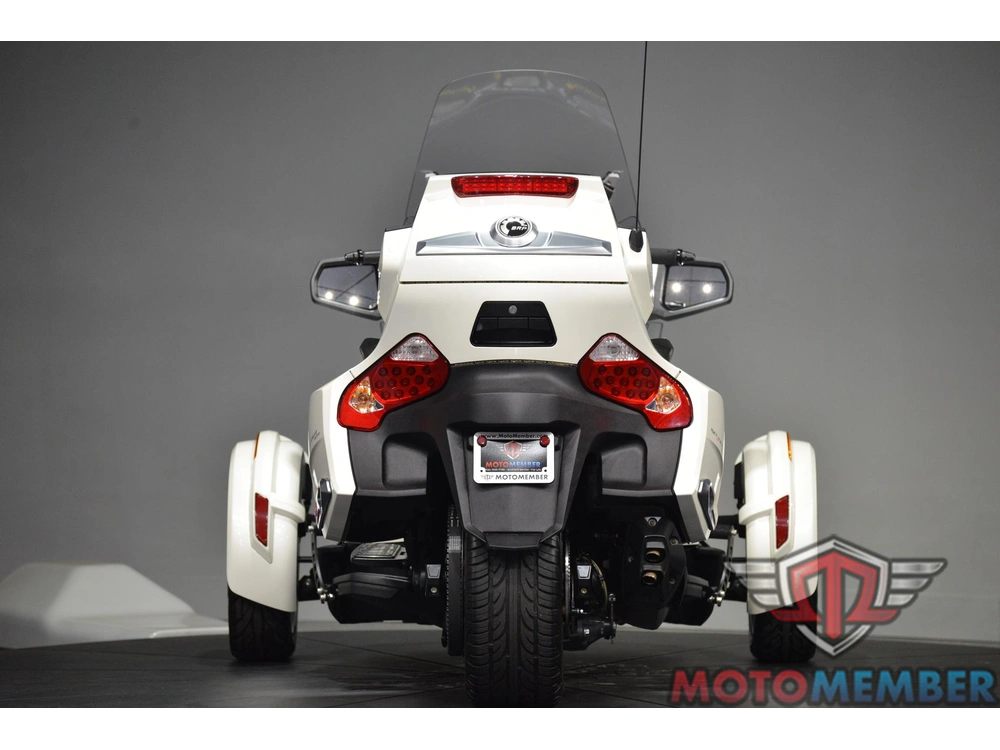 2014 Can-am Spyder Rt S alt