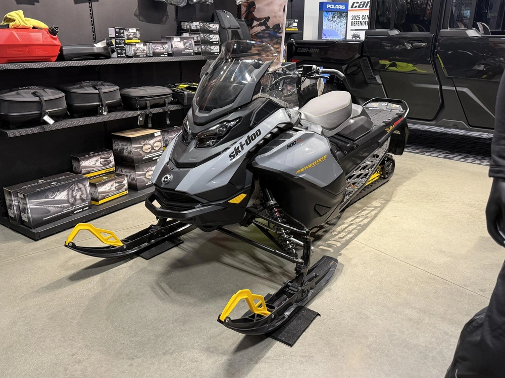 2025 Ski-doo Sm Ren Adr 9at Gy 137 1.2rs 25 alt