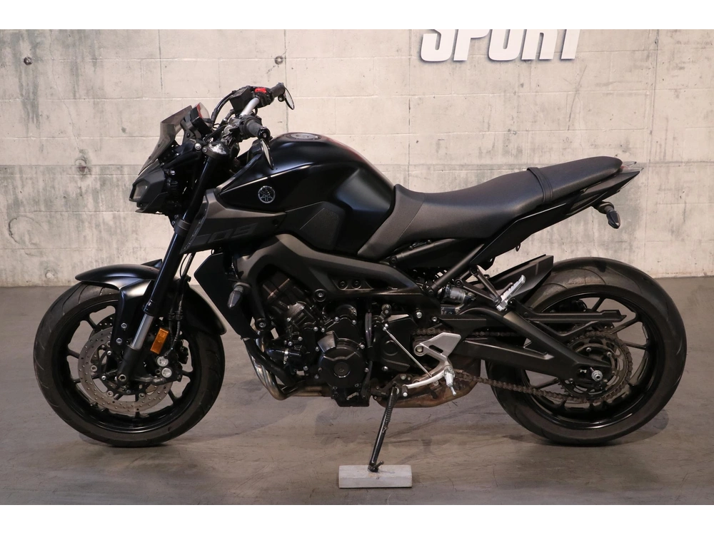 2020 Yamaha Mt-09 alt