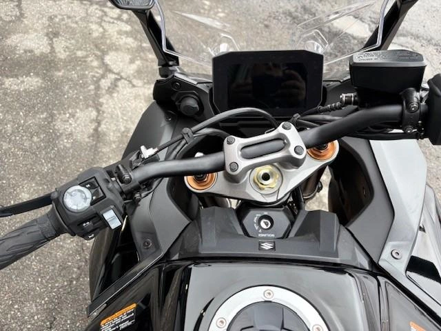 Suzuki Gsx-s1000 Gt+ 2026 alt