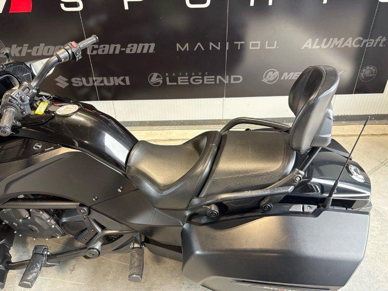 2018 Can-am F3-t Noir Monolithe Satin alt
