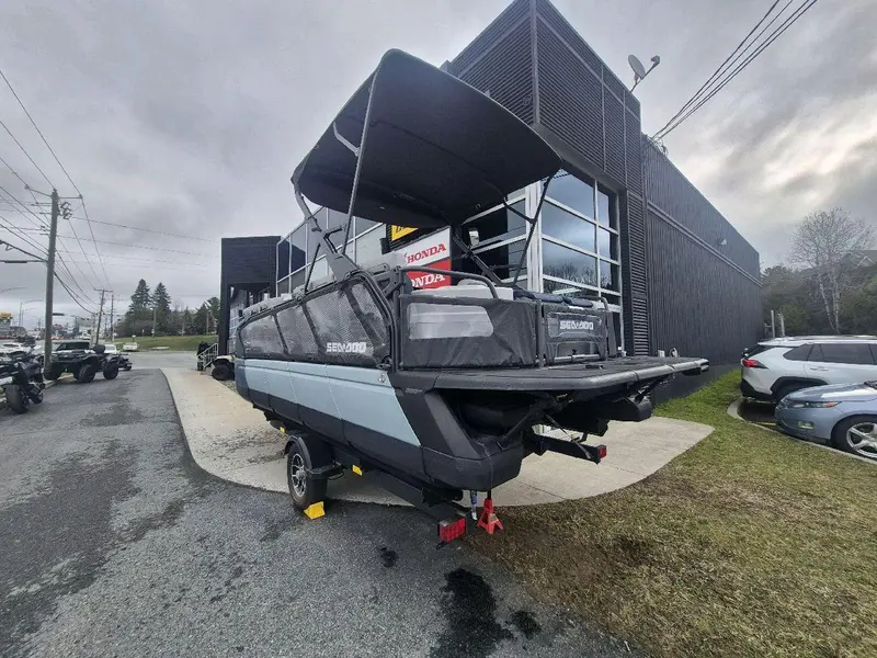 Sea-doo Switch Cruise Limited 21'230ch 2025 alt