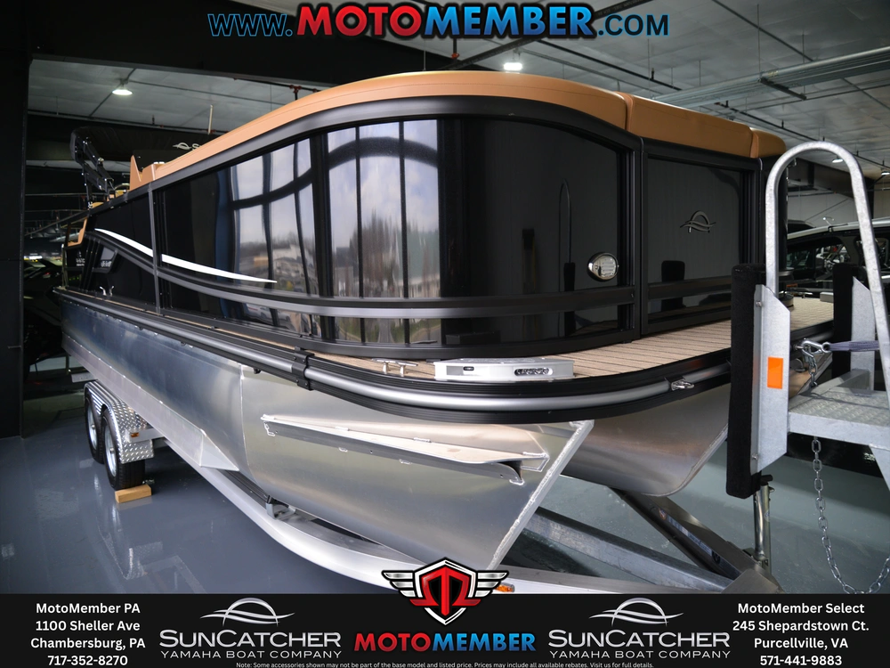 2025 Suncatcher Fusion 324ss alt