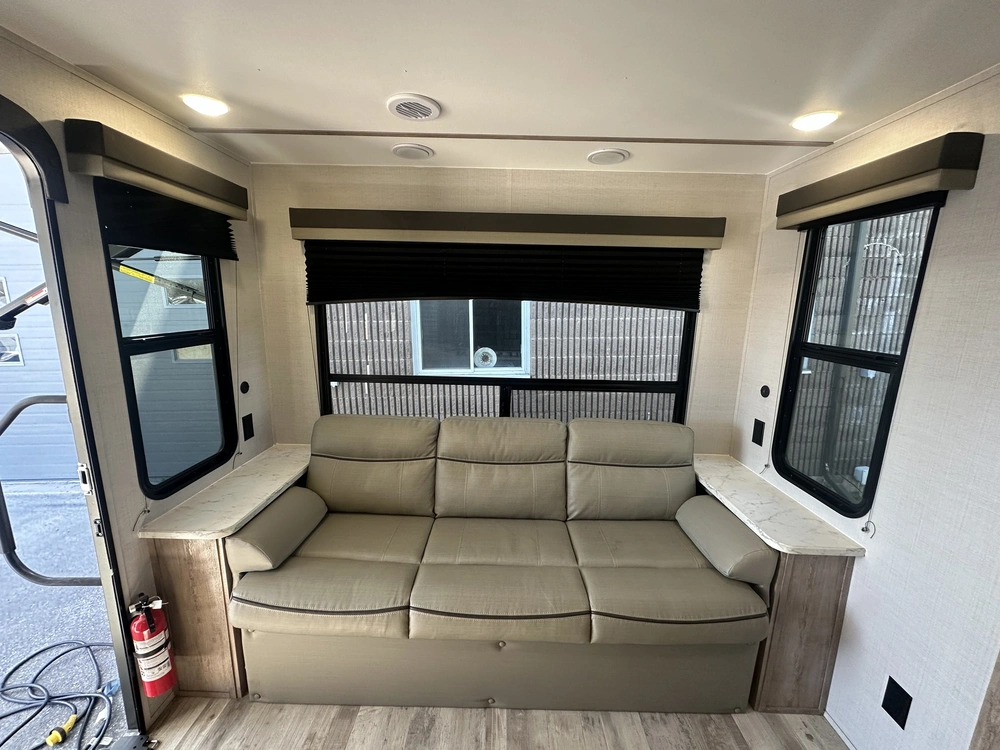 Gulfstream Amerlite(tt) 24rls 2024 alt