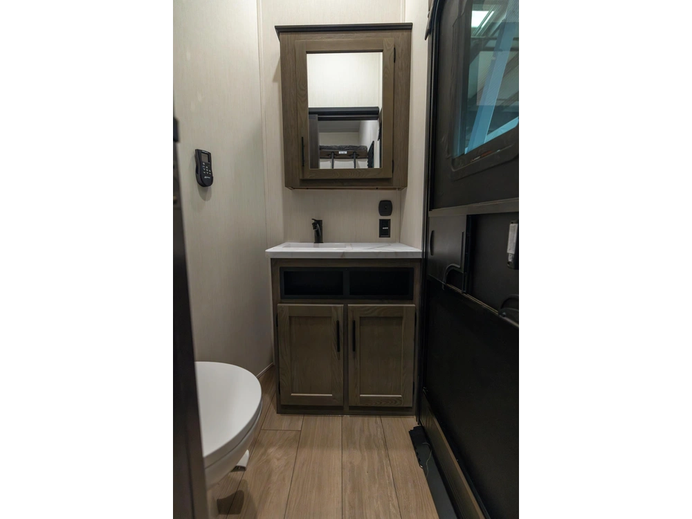 Arctic Wolf 3750 Suite 2026 alt