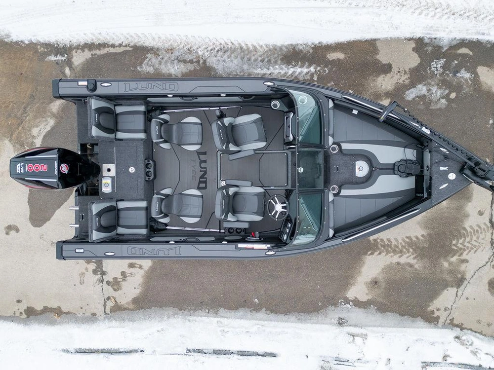 2026 Lund Boat Co 1875 Tyee Sport alt