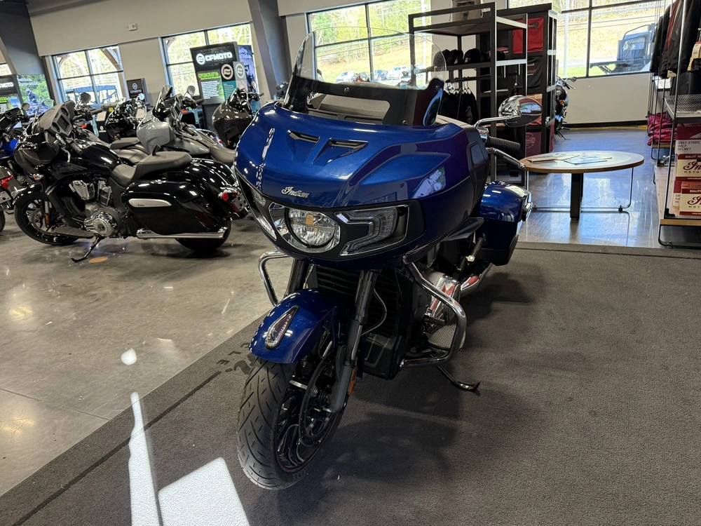 2021 Indian Motorcycle Challenger Limited, Deepwater Mtllc, 49st Limited alt
