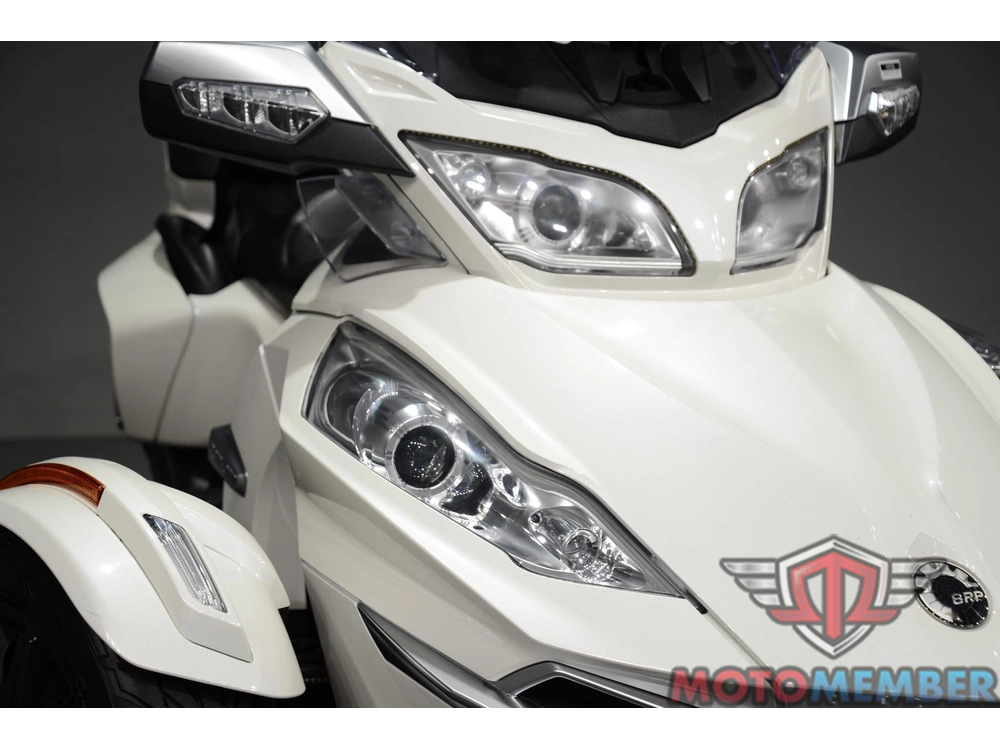 2014 Can-am Spyder Rt S alt